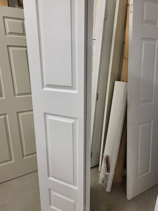 6 panel Bi-fold doors